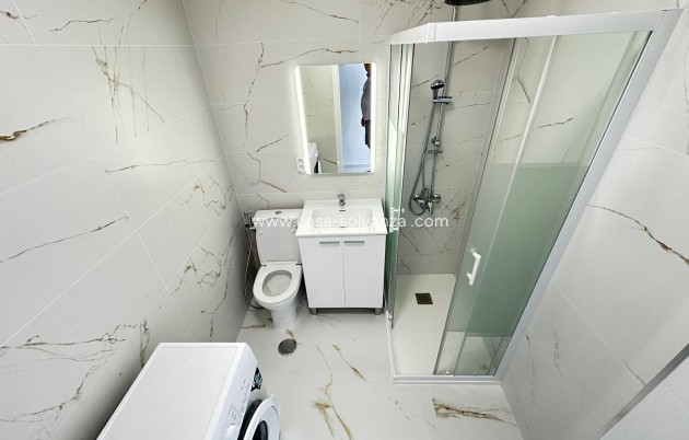 Resale - Apartment / flat - Orihuela - Villamartin