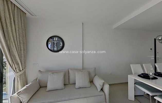 Resale - Apartment / flat - Orihuela - Las Colinas Golf