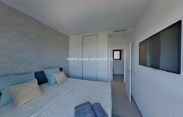 Resale - Apartment / flat - Orihuela - Las Colinas Golf