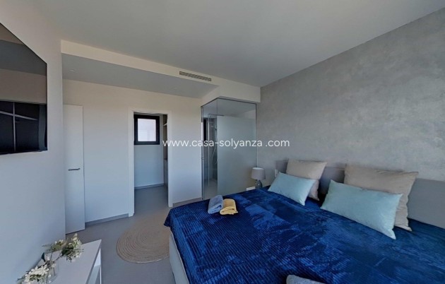 Resale - Apartment / flat - Orihuela - Las Colinas Golf