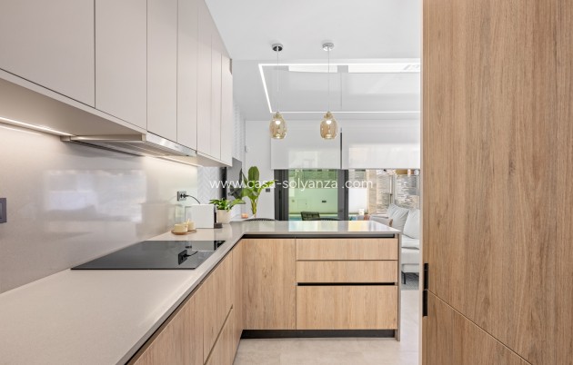 Resale - Villa - Orihuela Costa - Costa Blanca