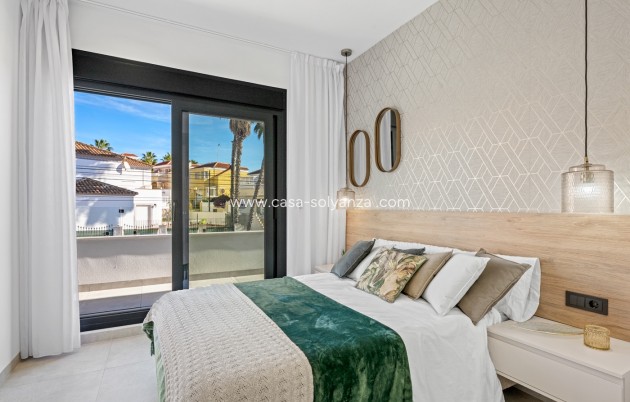 Resale - Villa - Orihuela Costa - Costa Blanca