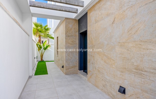 Resale - Villa - Orihuela Costa - Costa Blanca