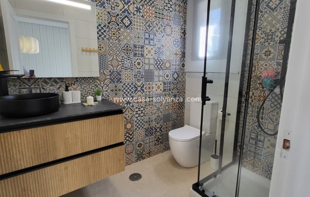 Revente - Maison de ville - Villamartin - Costa Blanca