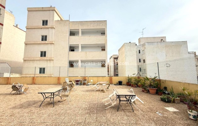 Resale - Apartment / flat - Torrevieja - Center