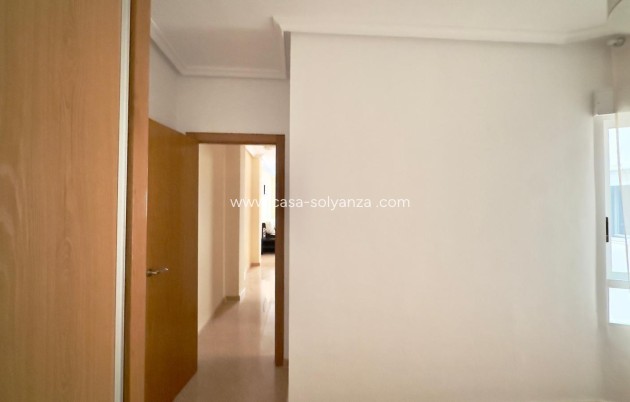 Wiederverkauf - Wohnung - Torrevieja