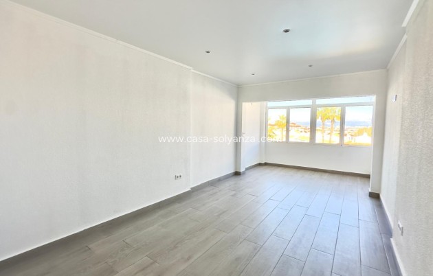 Resale - Townhouse - Torrevieja - La Mata