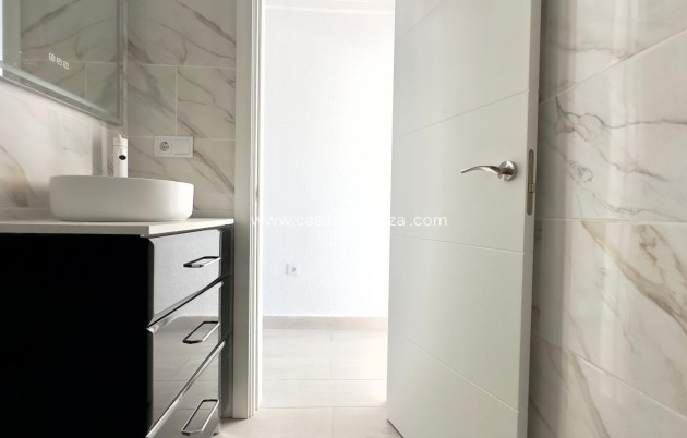 Resale - Townhouse - Torrevieja - La Mata