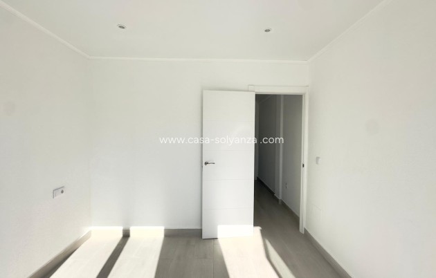 Resale - Townhouse - Torrevieja - La Mata