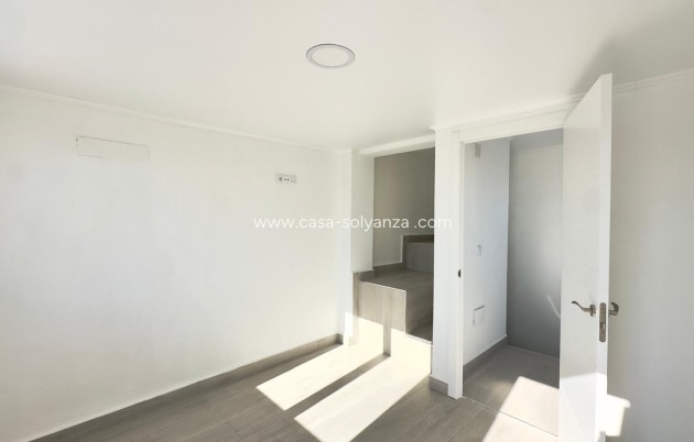 Resale - Townhouse - Torrevieja - La Mata