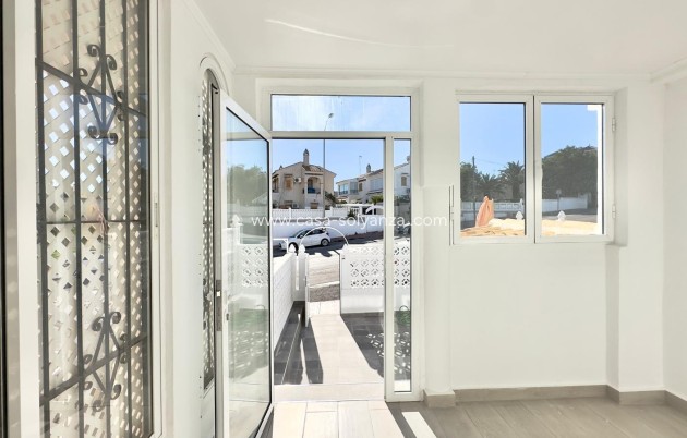 Resale - Townhouse - Torrevieja - La Mata