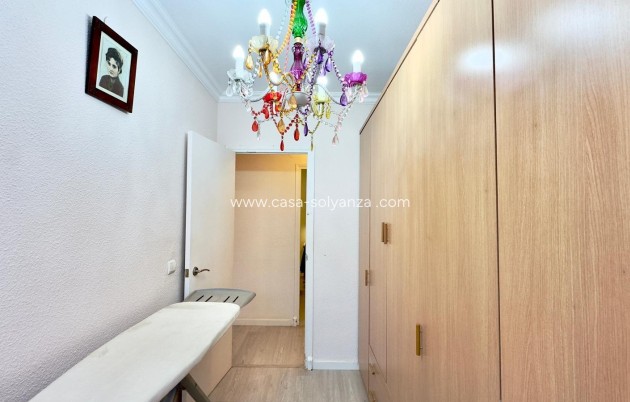 Resale - Apartment / flat - Torrevieja - Center