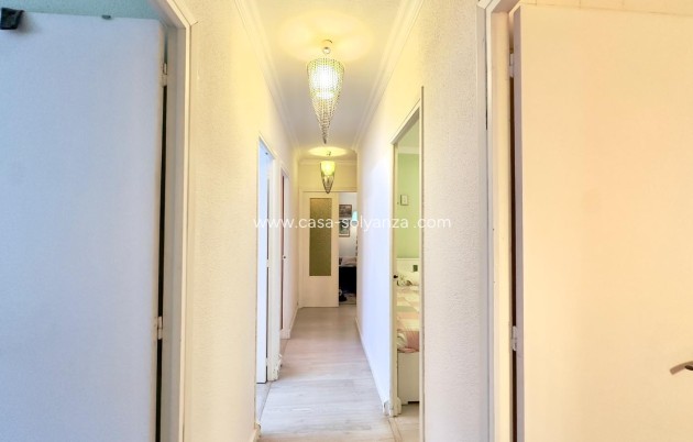 Resale - Apartment / flat - Torrevieja - Center