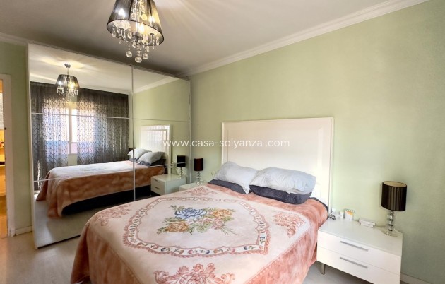 Resale - Apartment / flat - Torrevieja - Center