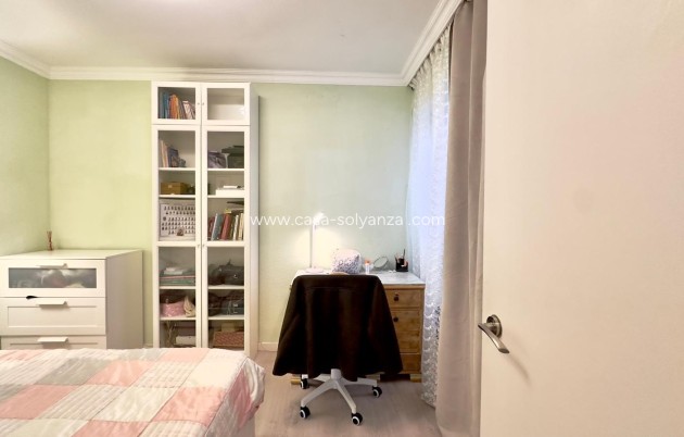 Resale - Apartment / flat - Torrevieja - Center