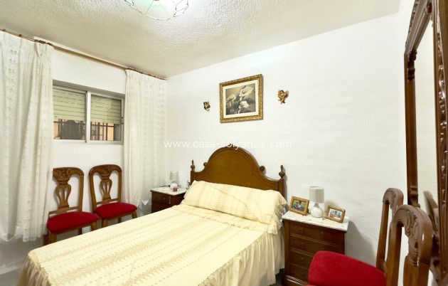 Resale - Apartment / flat - Guardamar del Segura - Center