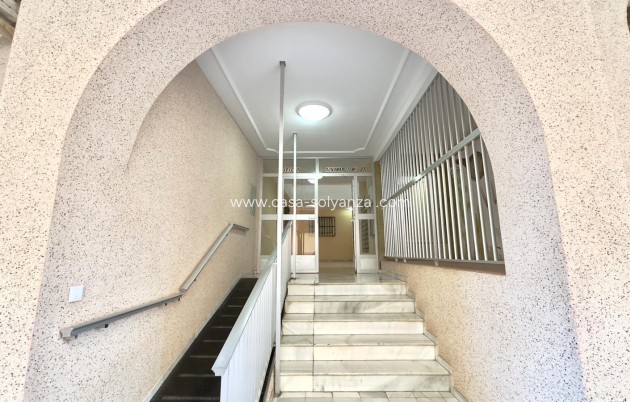 Resale - Apartment / flat - Guardamar del Segura - Center