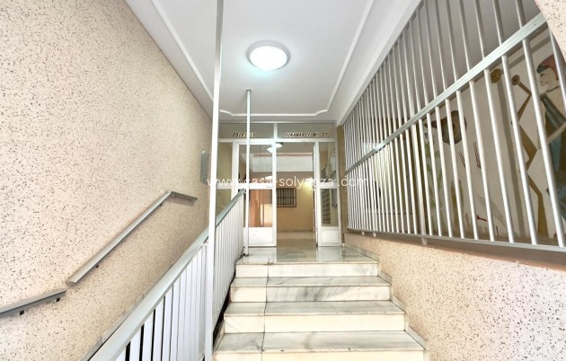 Resale - Apartment / flat - Guardamar del Segura - Center