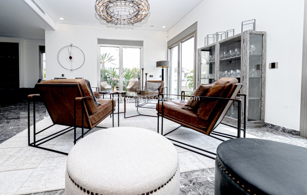 Resale - Villa - La Zenia - Beach