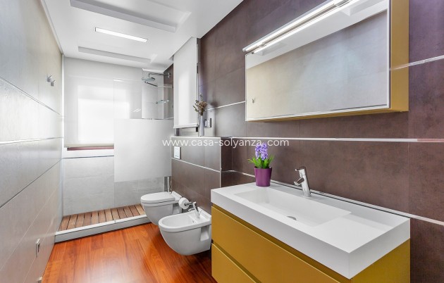 Resale - Villa - Algorfa - La Finca Golf Resort