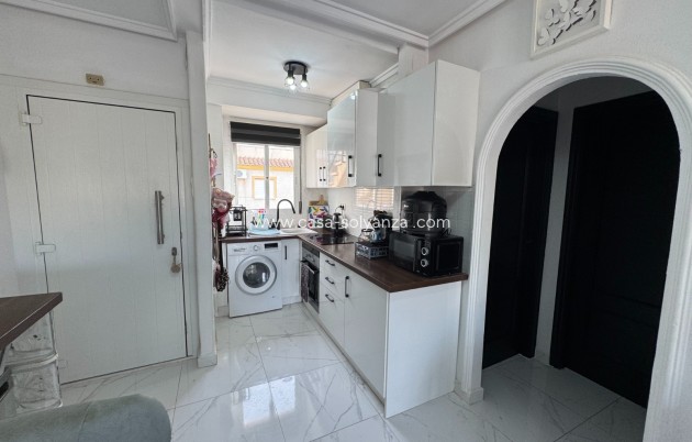 Resale - Apartment / flat - Orihuela Costa - Costa Blanca