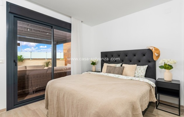 Resale - Villa - Cabo Roig - Costa Blanca