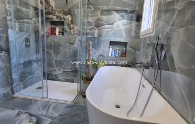 Resale - Country Property/Finca - Daya Vieja - Costa Blanca