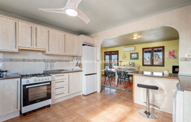 Resale - Country Property/Finca - Elche - Inland