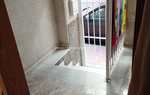 Resale - Apartment / flat - Torrevieja - Playa del Cura