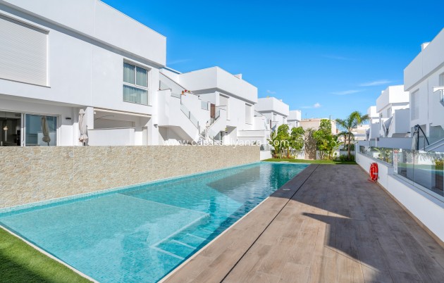 Resale - Apartment / flat - Pilar de la Horadada