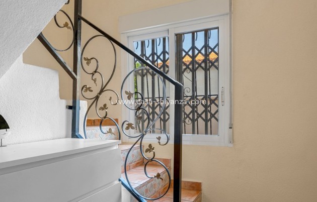 Resale - Villa - Orihuela Costa - Playa Flamenca