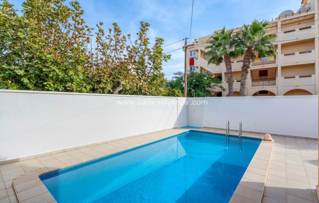 Resale - Villa - Orihuela Costa - Playa Flamenca