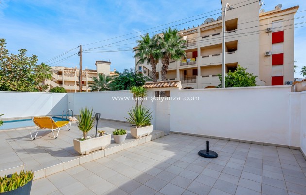 Resale - Villa - Orihuela Costa - Playa Flamenca