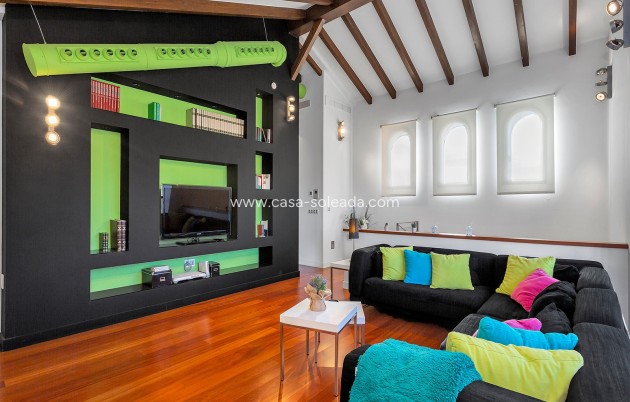Resale - Villa - Algorfa - La Finca Golf Resort
