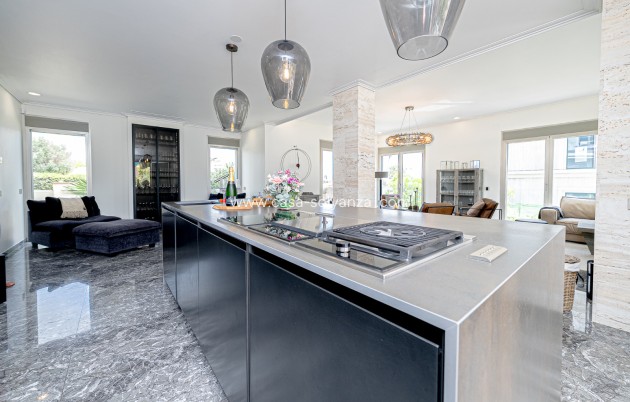 Resale - Villa - La Zenia - Beach