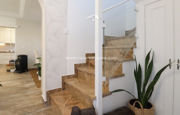 Resale - Villa - Orihuela Costa - Villamartin