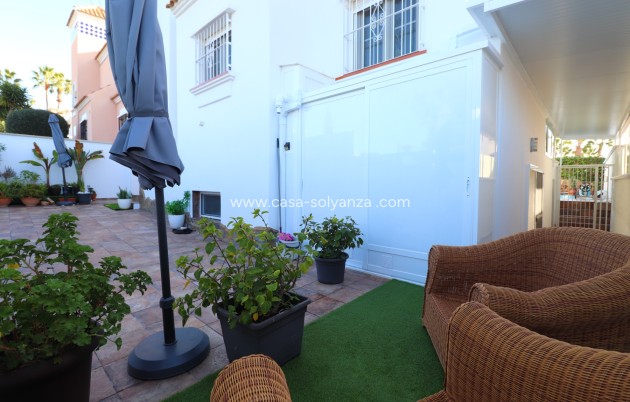 Resale - Villa - Orihuela Costa - Villamartin