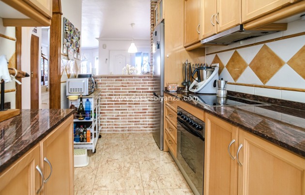 Resale - Villa - Guardamar del Segura - EL RASO