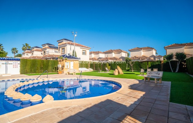 Resale - Villa - Guardamar del Segura - EL RASO