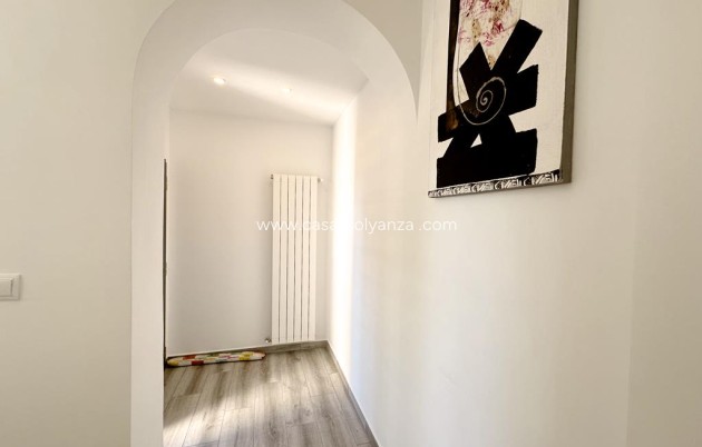 Resale - Villa - La Torre Golf Resort - Inland