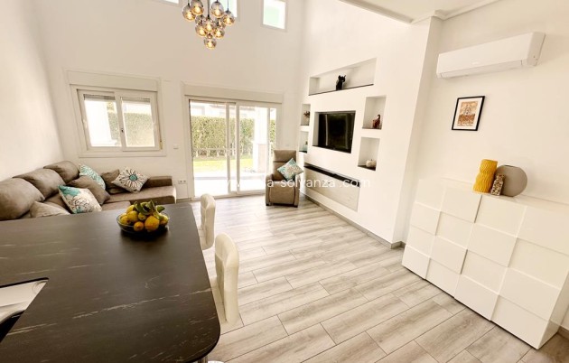 Resale - Villa - La Torre Golf Resort - Inland