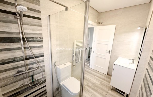 Resale - Villa - La Torre Golf Resort - Inland