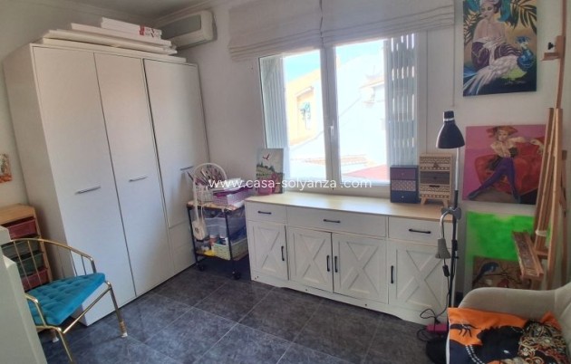 Resale - Apartment / flat - Torrevieja - Costa Blanca