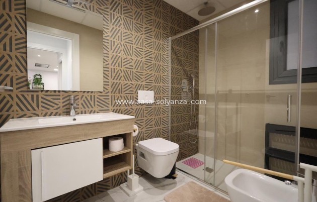 Resale - Apartment / flat - Orihuela Costa - Costa Blanca