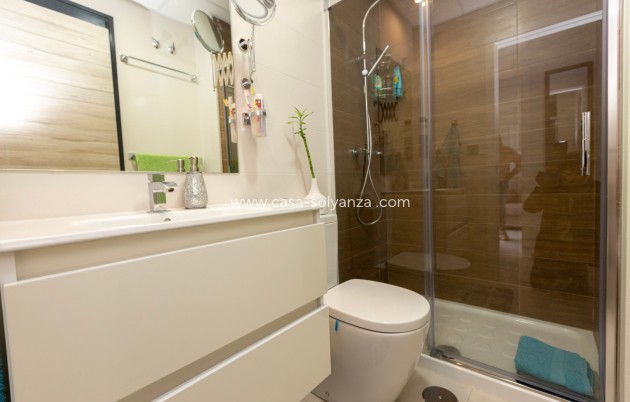 Resale - Villa - Villamartin - Pau 26