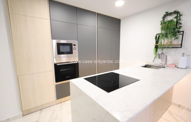 Resale - Apartment / flat - Orihuela Costa - Punta Prima