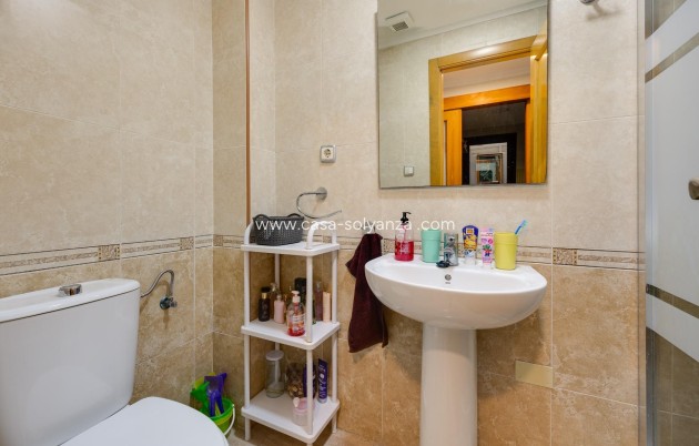 Resale - Apartment / flat - Torrevieja - Estacion Autobuses