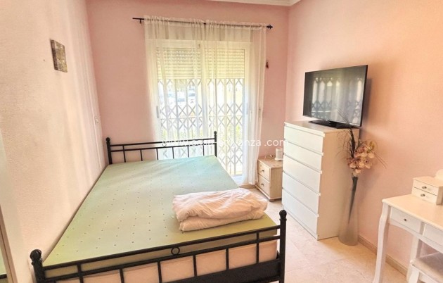 Resale - Townhouse - Orihuela Costa - Villamartín