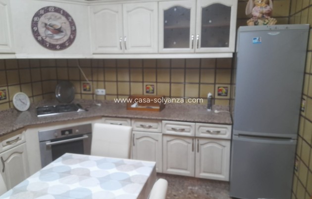 Herverkoop - Villa - San Isidro