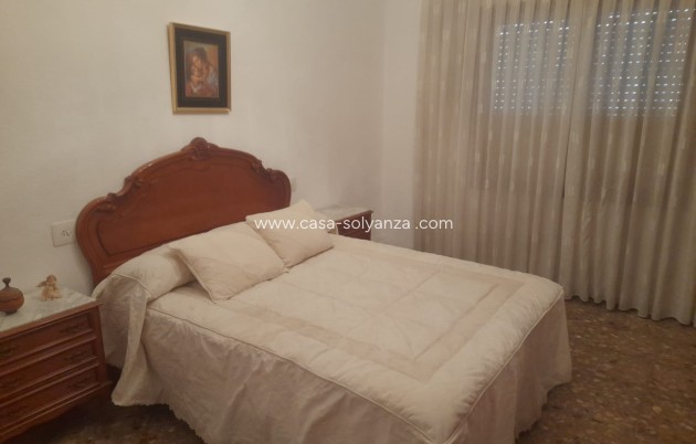 Herverkoop - Villa - San Isidro